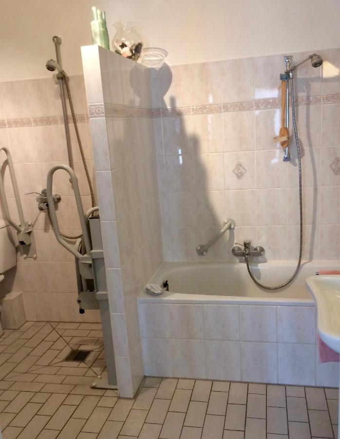 Eikenburg B&B Эйндховен Экстерьер фото